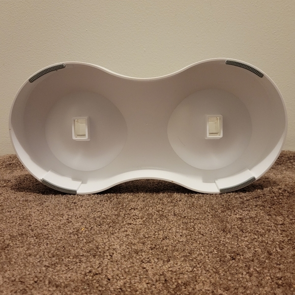 FOREYY Elevated Raised Pet Bowls for Cats & Small Dogs Stand Feeder 20° Tilt - Picture 3 of 10